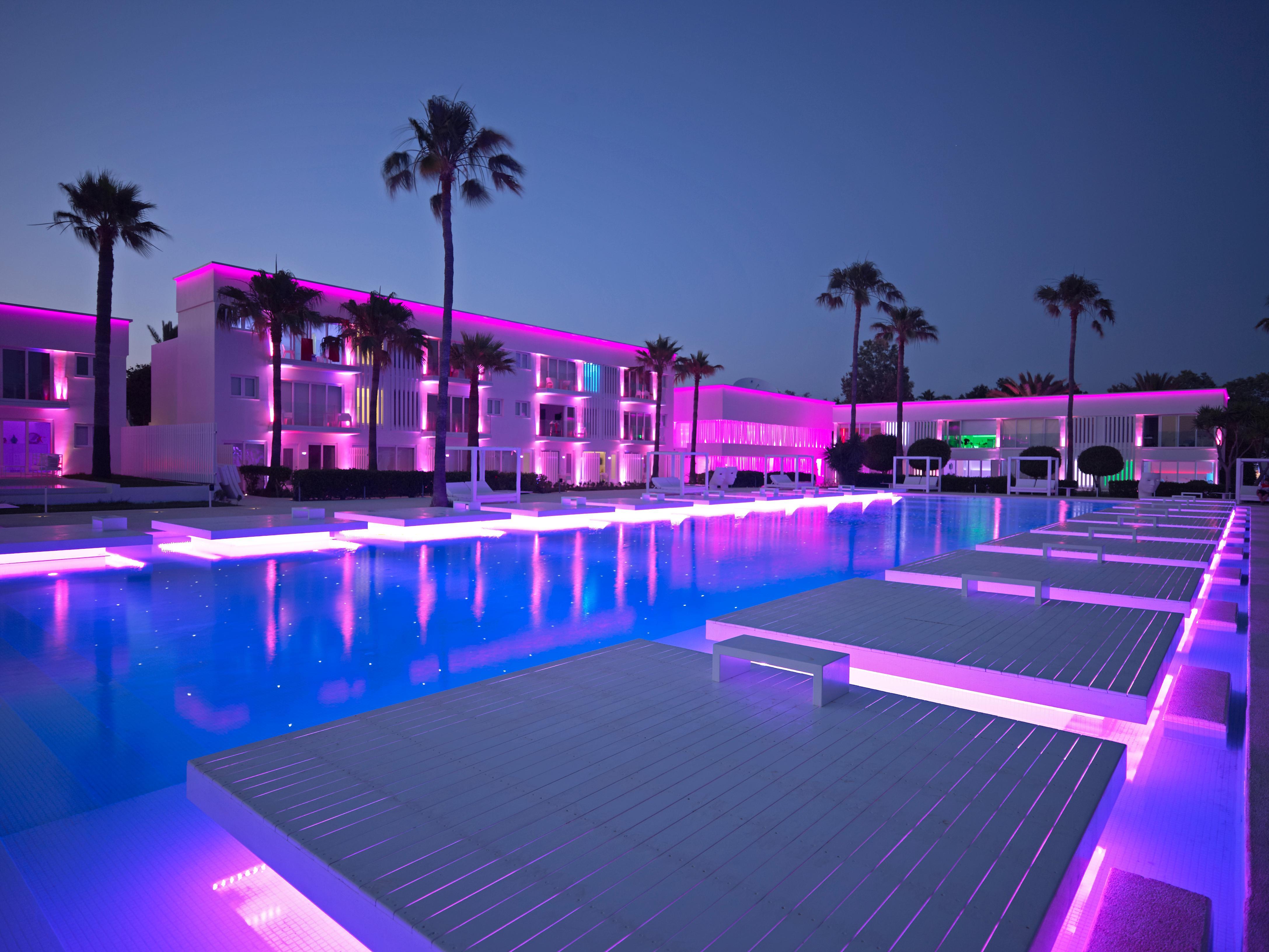 So White Beach Resort Ajía Nápa Eksteriør bilde